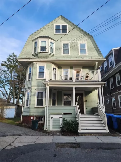 27-25 Marion Rd #1, Belmont, MA 02478