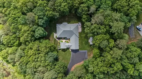 39 Highview Rd, Plymouth, MA 02360