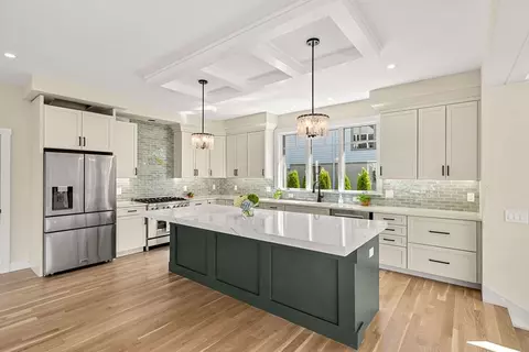 Kitchen - 10 Naugus Ave, Marblehead, MA 01945 photo 2 of 3