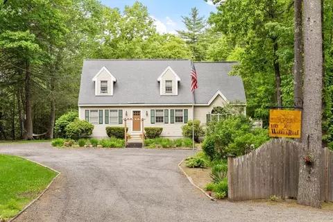 103 Warren Rd, Townsend, MA 01469