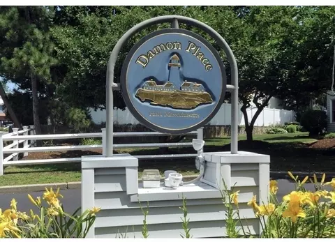 26 School St #212, Hull, MA 02045