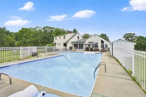 258 Main Rd, Westhampton, MA 01027 photo 9