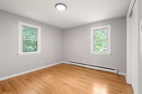 Bedroom - 188 Moss Rd, Springfield, MA 01119 photo 1 of 5