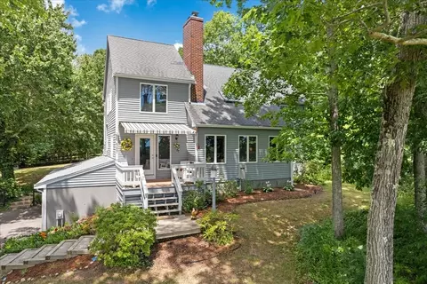 657 High St, North Attleboro, MA 02760