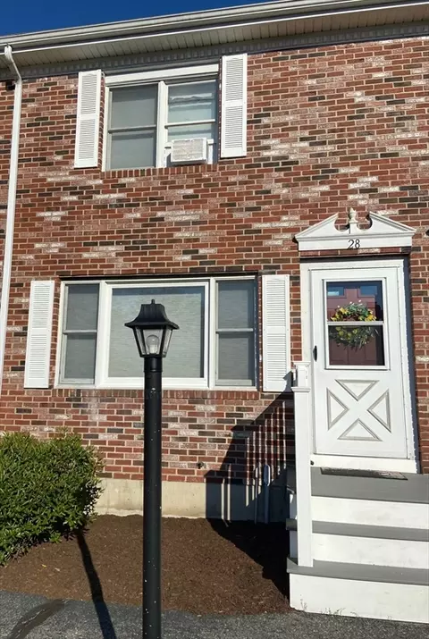 28 Douglas Dr #28, East Bridgewater, MA 02333