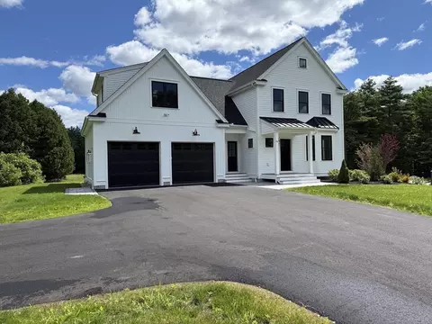 102 Mt Lebanon St, Pepperell, MA 01463