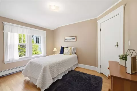 366 Warren St, Needham, MA 02492 photo 14