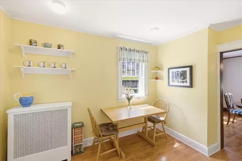 366 Warren St, Needham, MA 02492 photo 10