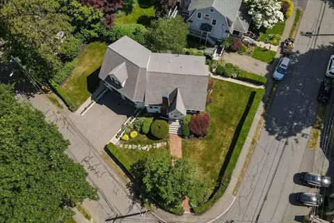 366 Warren St, Needham, MA 02492 photo 20