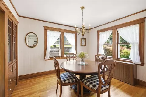 366 Warren St, Needham, MA 02492 photo 6
