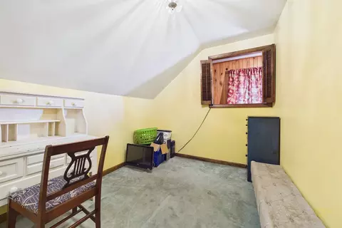 Bedroom - 7 Wayne St, Fairhaven, MA 02719 photo 4 of 6