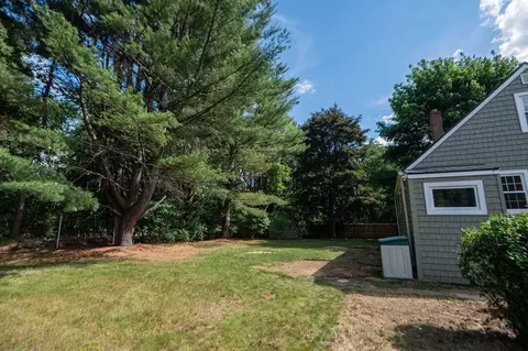 Exterior - 14 Web Rd, Georgetown, MA 01833 photo 8 of 8