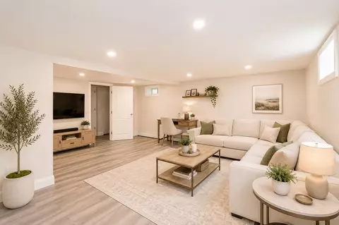 Living - 14 Web Rd, Georgetown, MA 01833 photo 7 of 7