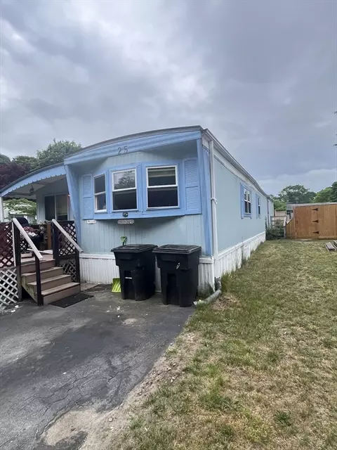 25 Roy St, Wareham, MA 02538