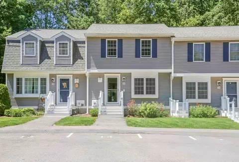 14 Benjamins Landing Ln #14, Franklin, MA 02038