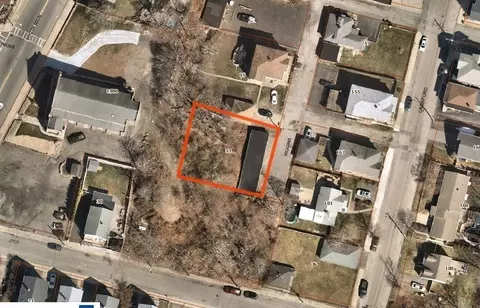 33 Higgins St, Fall River, MA 02724 photo 2