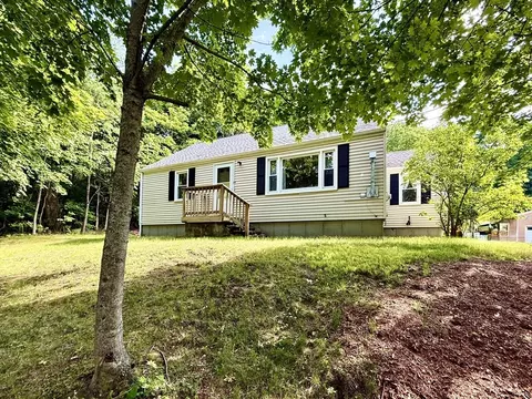 9 Gates Ter # -R, Sterling, MA 01564