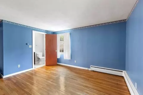 Living - 9 Graystone Dr, Danvers, MA 01923 photo 4 of 4