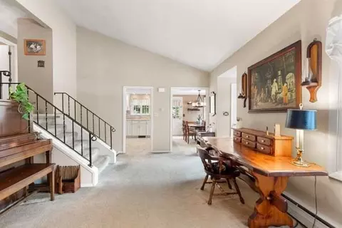 Entry Way - 9 Graystone Dr, Danvers, MA 01923 photo 2 of 3