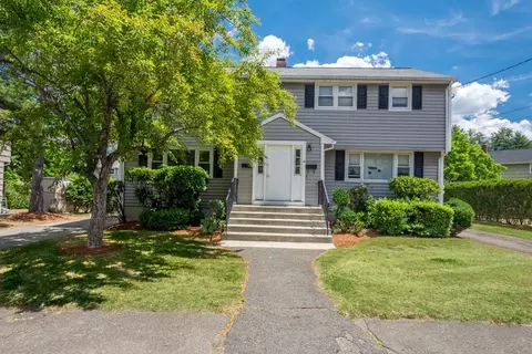 14 Bradford Rd #14, Winchester, MA 01890