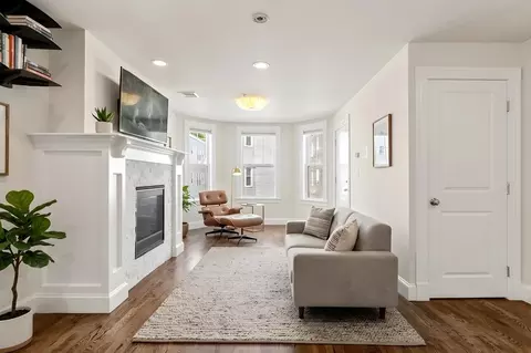 20 Maryland St #2, Boston, MA 02125