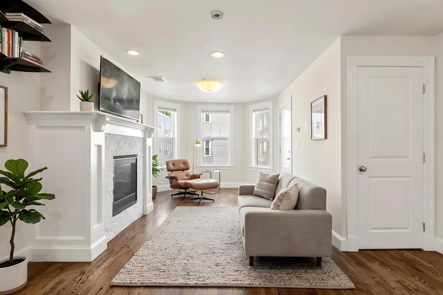 20 Maryland St #2, Boston, MA 02125