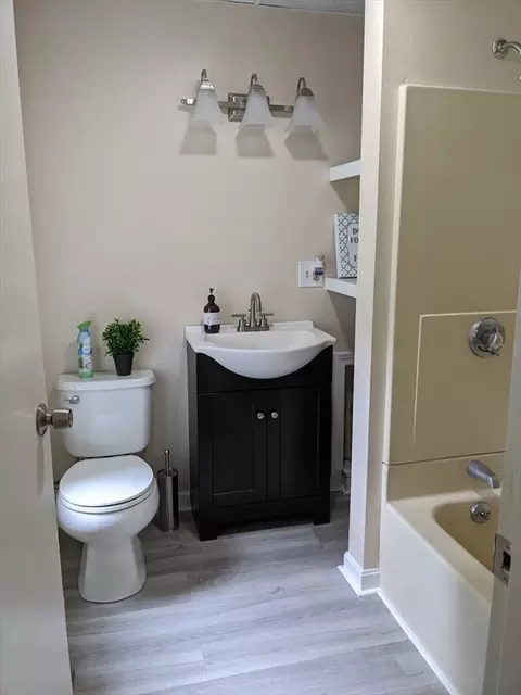 7 Howard Ave, Attleboro, MA 02703 photo 16
