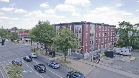 683-687 State St, Springfield, MA 01109 photo 1