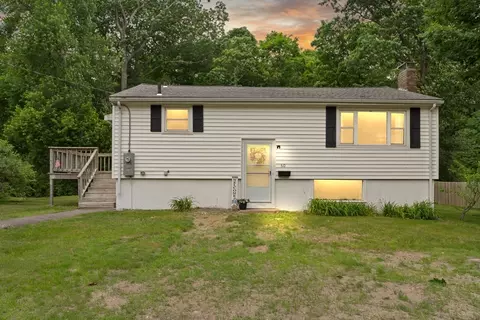 60 Holbrook Ave, Stoughton, MA 02072