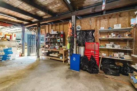 Exterior - 172 Nashua St, Fall River, MA 02721 photo 7 of 8