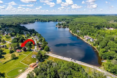 31 Dolan Rd, Millbury, MA 01527