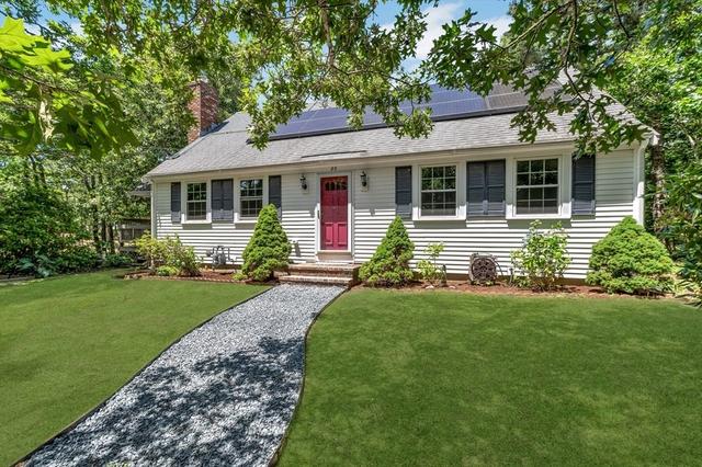 85 Deepwood Dr, Eastham, MA 02642