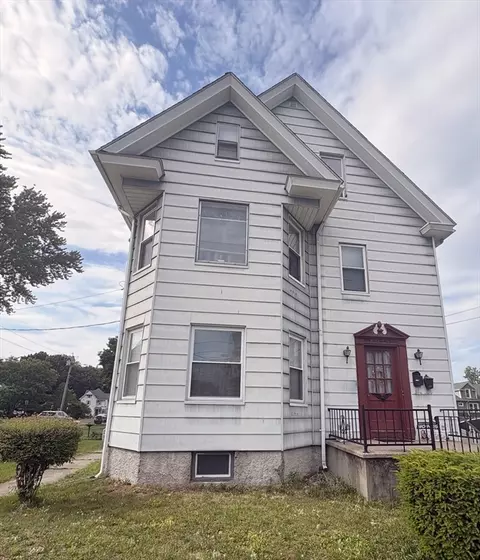 54 Casino Ave, Chicopee, MA 01013