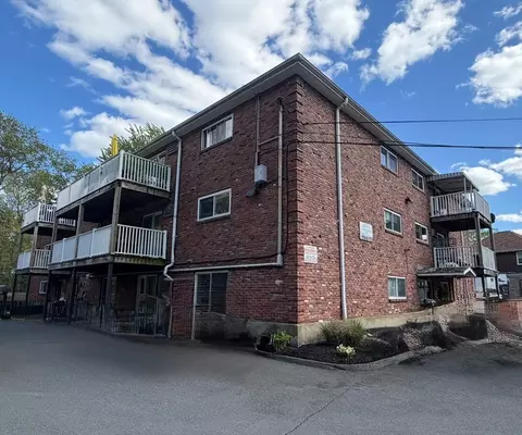 38 Clapp St, Malden, MA 02148