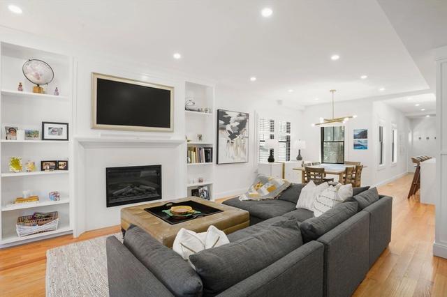 4 Fairlee St, Somerville, MA 02144