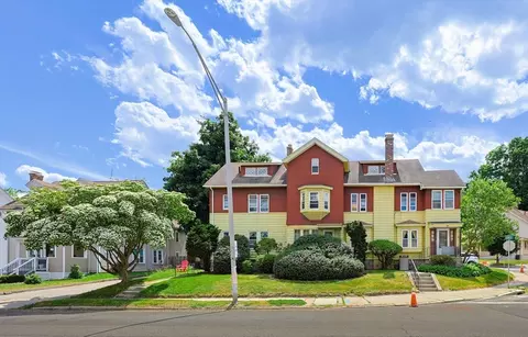 1 Hadwen Ln, Worcester, MA 01602