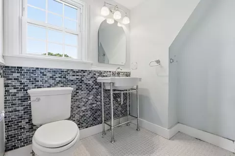 6 Ashburnham Rd, Worcester, MA 01606 photo 12