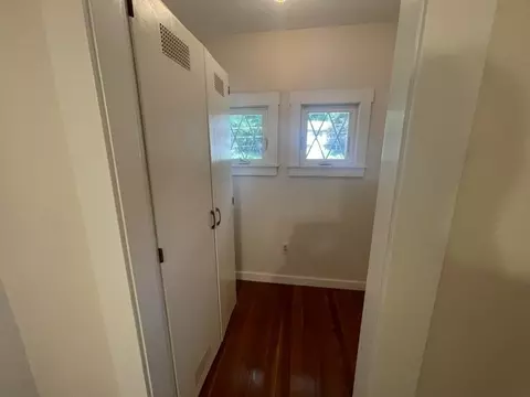 Entry Way - 186 North St, Ware, MA 01082 photo 3 of 5