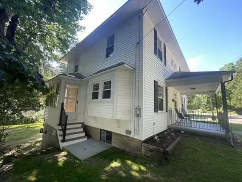 Exterior - 186 North St, Ware, MA 01082 photo 11 of 12