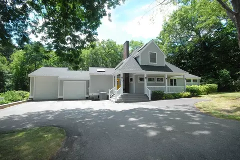 297 Laws Brook Rd, Concord, MA 01742