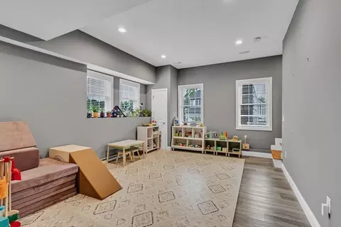 Entry Way - 24 Paper Birch Path, Worcester, MA 01605 photo 1 of 2