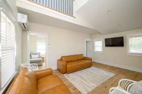 Living - 7 Laurel St, Hingham, MA 02043 photo 6 of 6