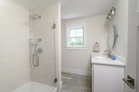 Bath - 7 Laurel St, Hingham, MA 02043 photo 2 of 2