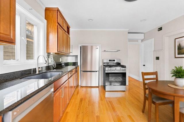 111 Eutaw St #2, Boston, MA 02128
