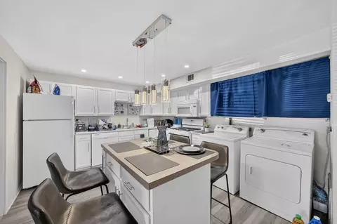 526 3rd St, Fall River, MA 02721 photo 4