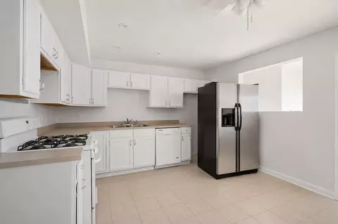 526 3rd St, Fall River, MA 02721 photo 9