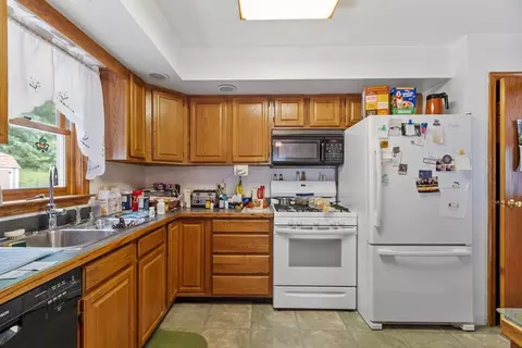 Kitchen - 386 Sherbert Rd, Ashburnham, MA 01430 photo 1 of 2