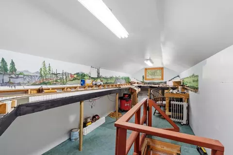 Entry Way - 386 Sherbert Rd, Ashburnham, MA 01430 photo 4 of 4