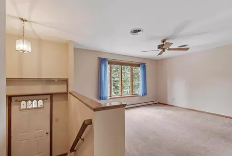Living - 386 Sherbert Rd, Ashburnham, MA 01430 photo 1 of 5