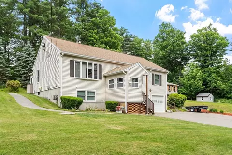 Exterior - 386 Sherbert Rd, Ashburnham, MA 01430 photo 2 of 4